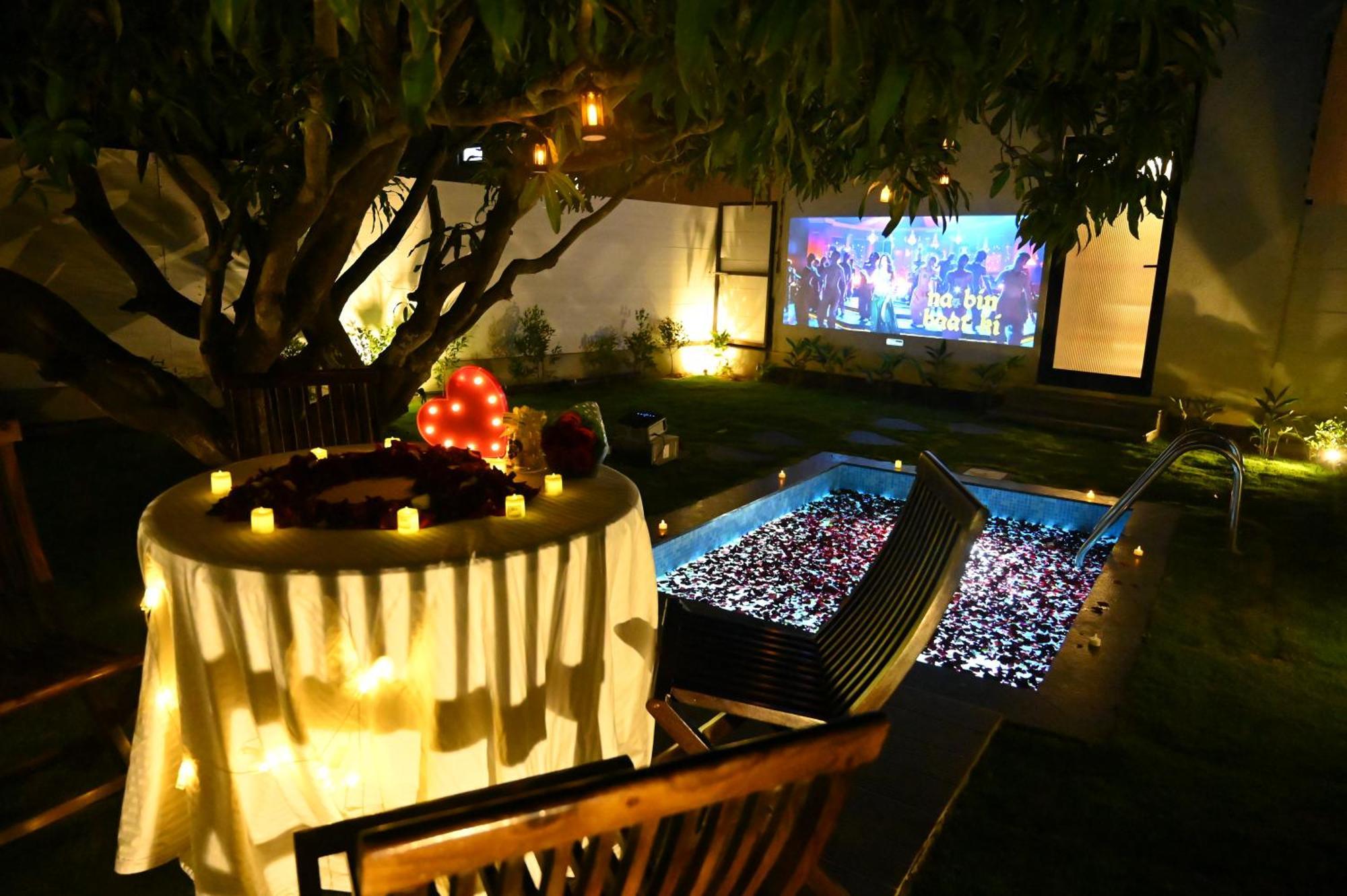 Aura Farms - Private Pool Cottages Rāmanagaram Eksteriør bilde