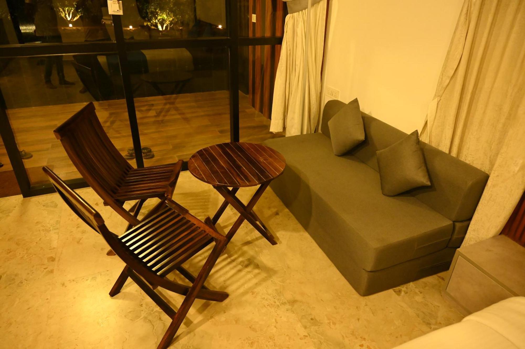 Aura Farms - Private Pool Cottages Rāmanagaram Eksteriør bilde